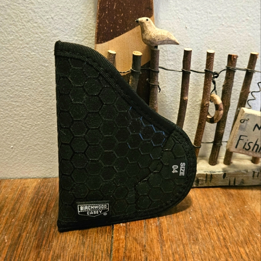 Black Holster Size 4 gunn